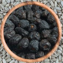 Ajwa dates - origin - texture - taste - price - culinary benefits - nutritional benefits